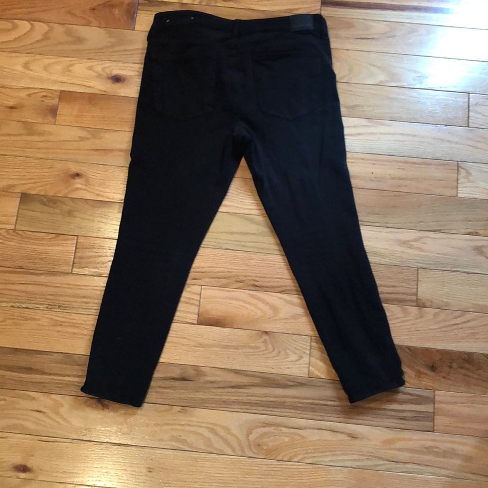 Black American Eagle Skinny Cropped Jegging